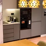 Adore *