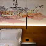 Adore Apartment *