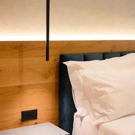 Apartment Adore *