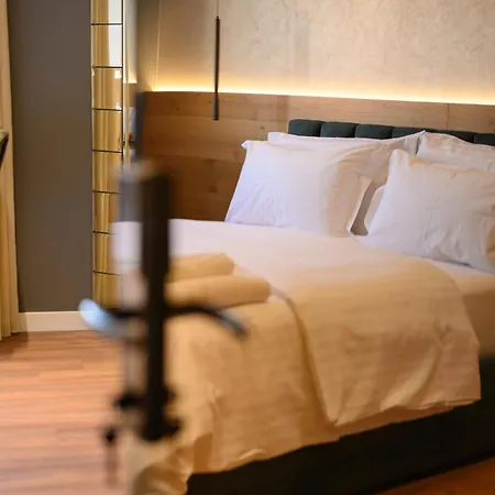 Apartment Adore